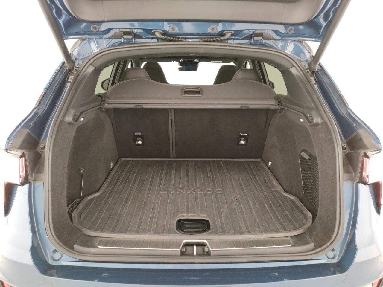 Lynk & Co 01 1.5 td phev auto