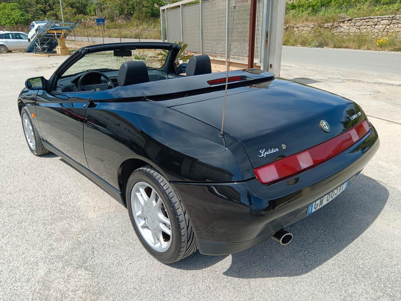 Alfa Romeo GTV Spider 2.0i 16V Twin Spark cat