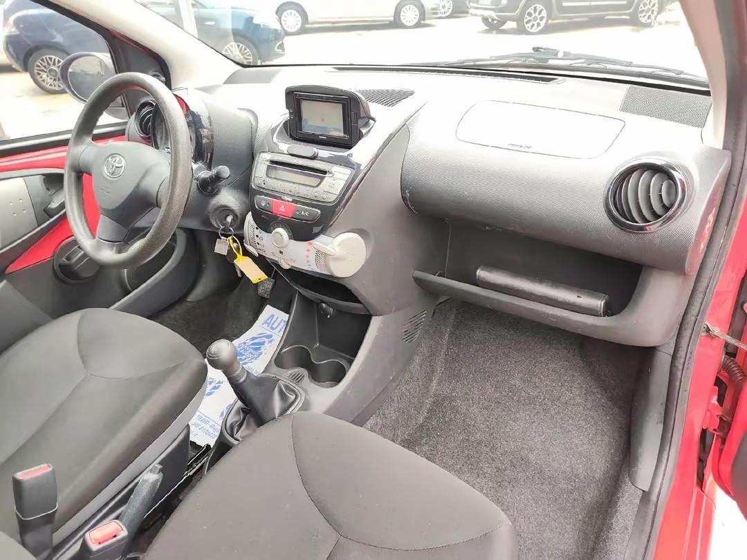 Toyota Aygo 1.0 BENZINA NAVIGATORE