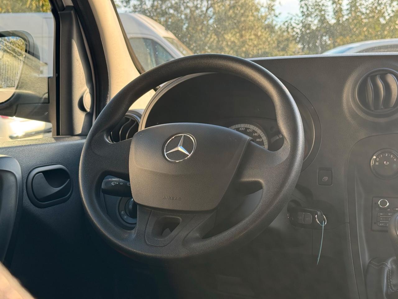 Mercedes-benz Citan 111 1.5 CDI Tourer (N1) autocarro 5 posti