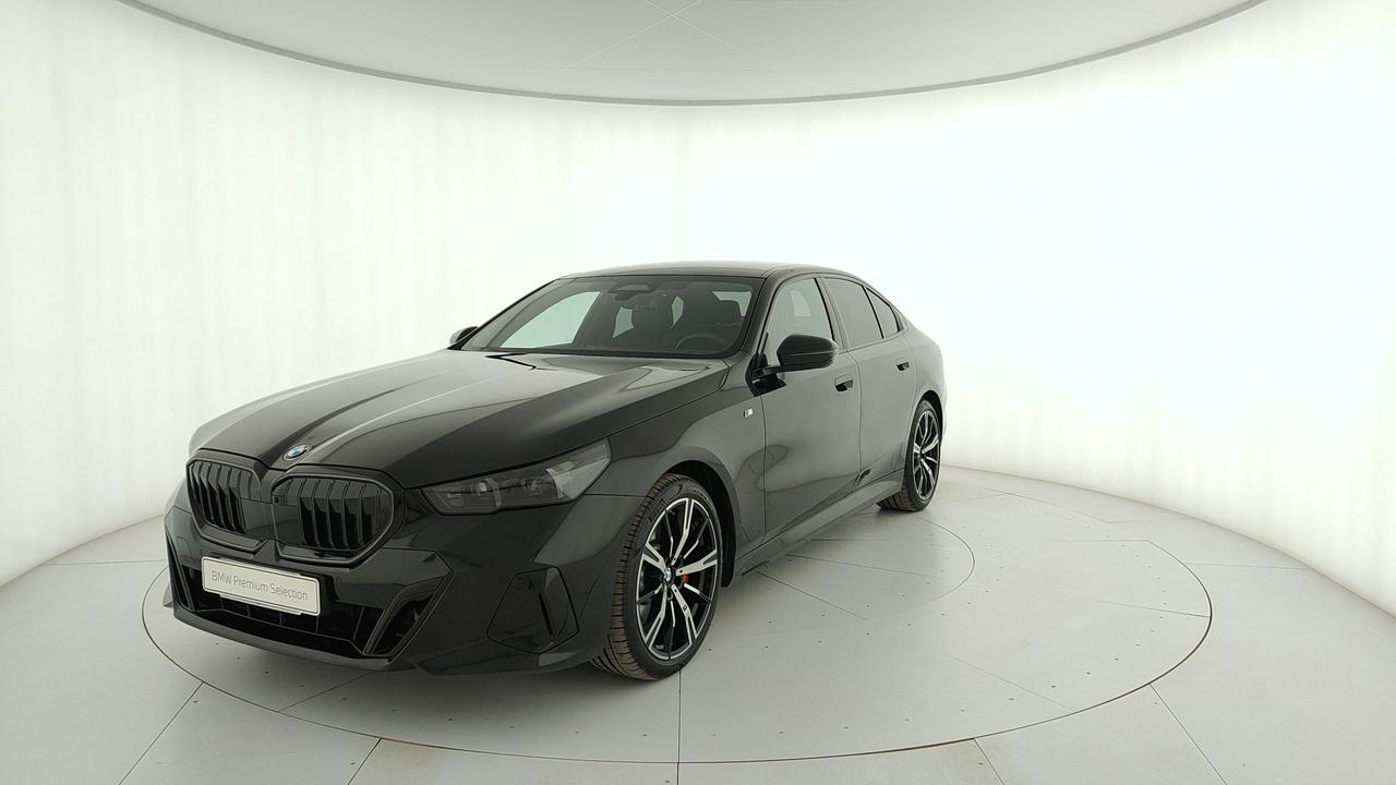 BMW Serie 5 G60 Berlina - 520d 48V xdrive MSport Pro auto