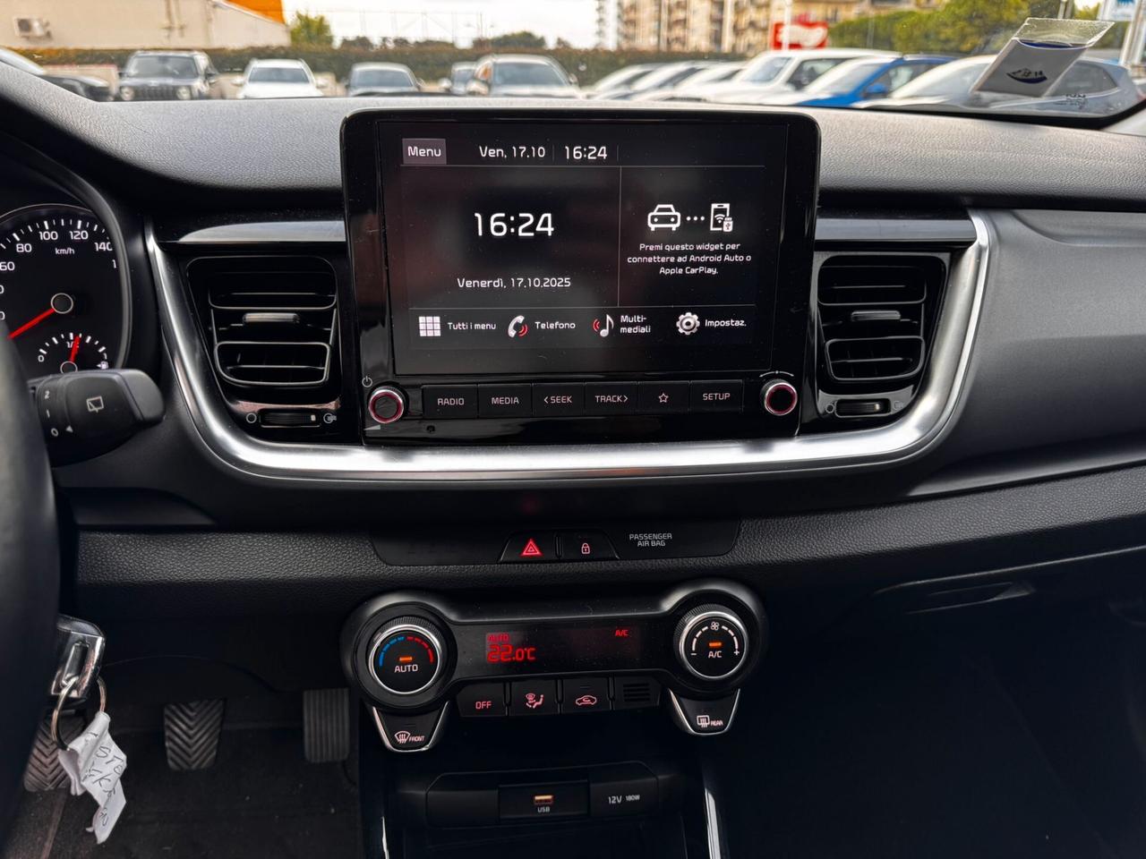 KIA STONIC 1.0 MHEV STYLE 2023 RETROCAMERA E SENSORI