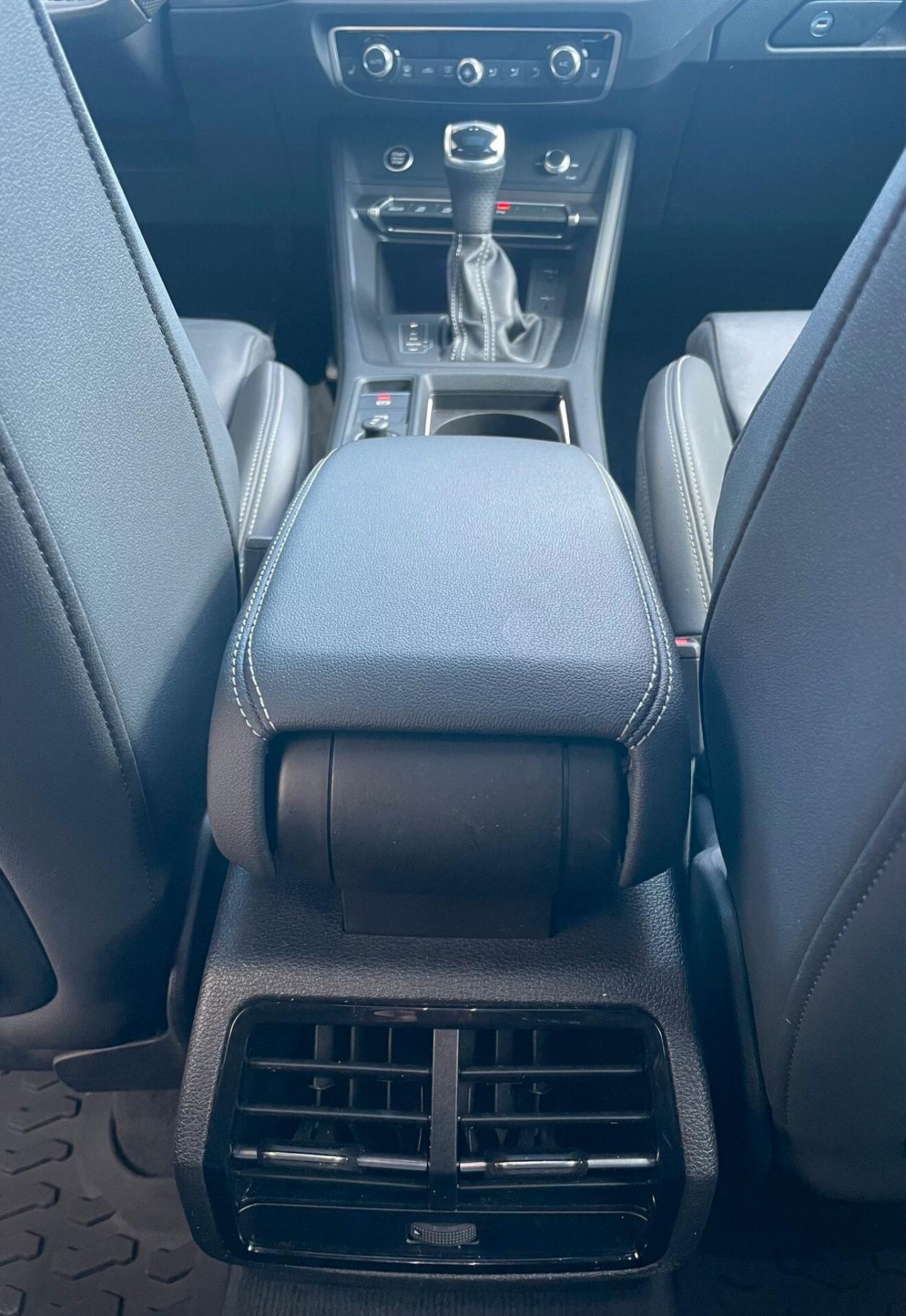 Audi Q3 40 TDI SPB S-line quattro Identity Black