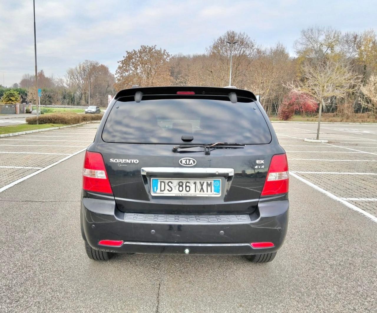 Kia Sorento 2.5 16V CRDI VGT 4WD Automatik*Pelle*Navi