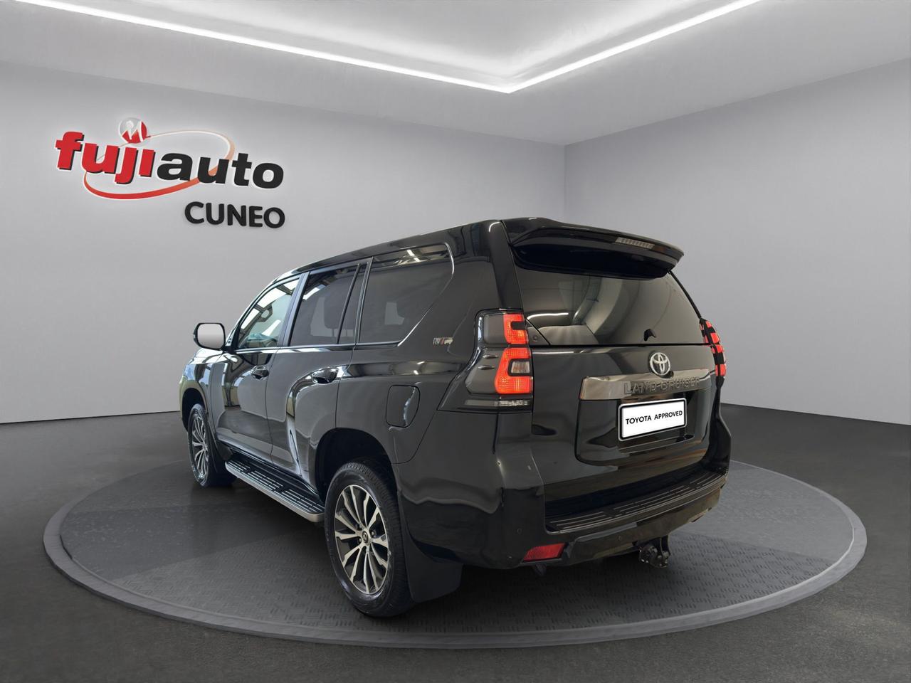 Toyota Land Cruiser 5p 2.8 d-4d Anniversary auto