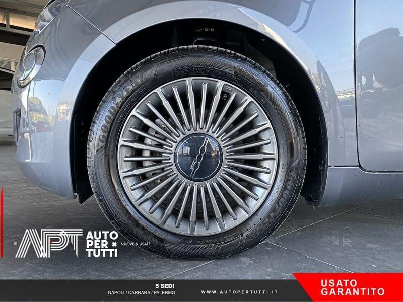 FIAT 500 500e Cabrio Icon