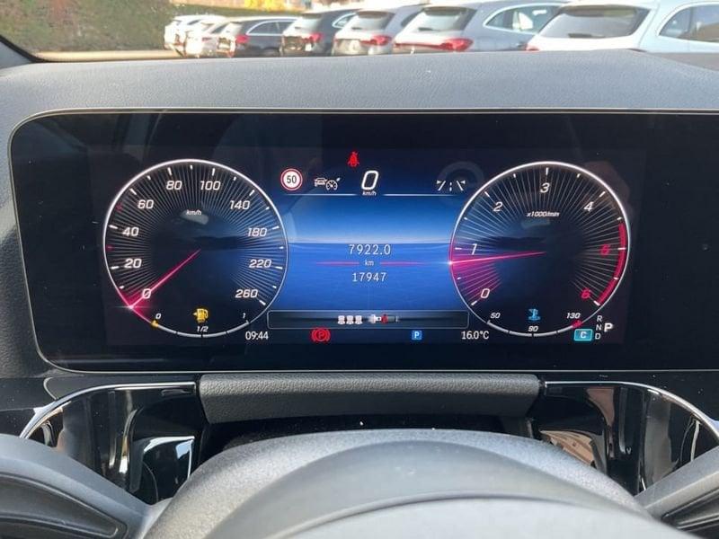 Mercedes-Benz GLA 180d Automatic AMG Line Advanced Plus