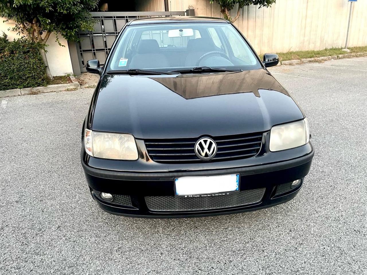 Volkswagen Polo 1.4 cat 3 porte Comfortline per Neopatentati