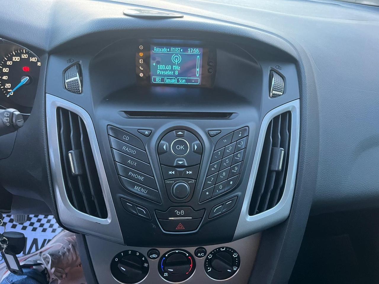 Ford Focus 1.6 TDCi 115 CV Titanium Unipro 2012