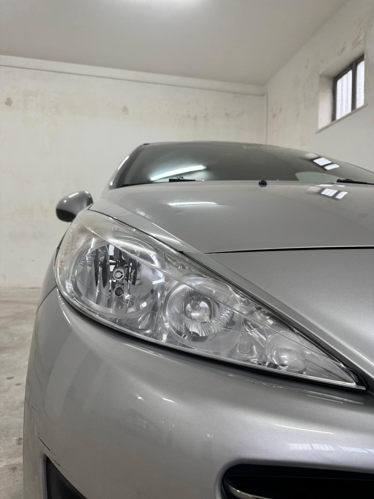 Peugeot 207 1.4 HDi 70CV 5p. Energie Sport