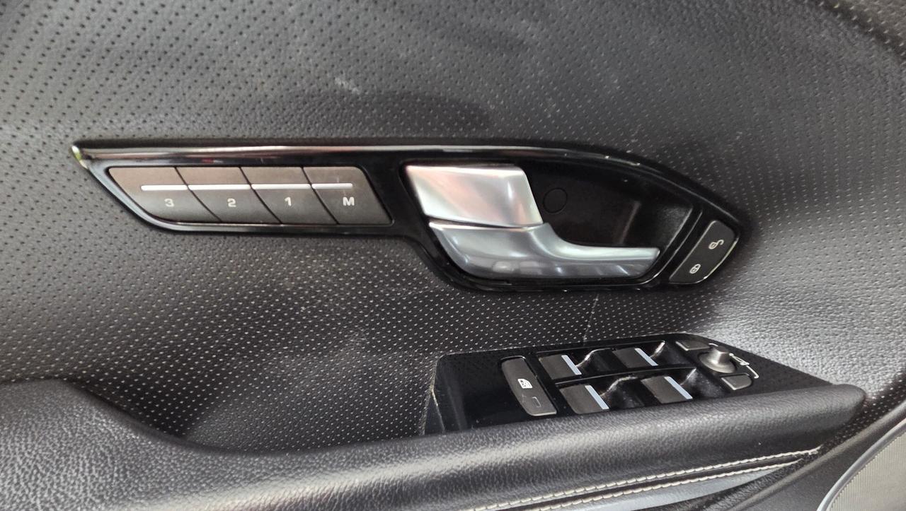 Land Rover Range Evoque 2.2 TD4 5p. Dynamic