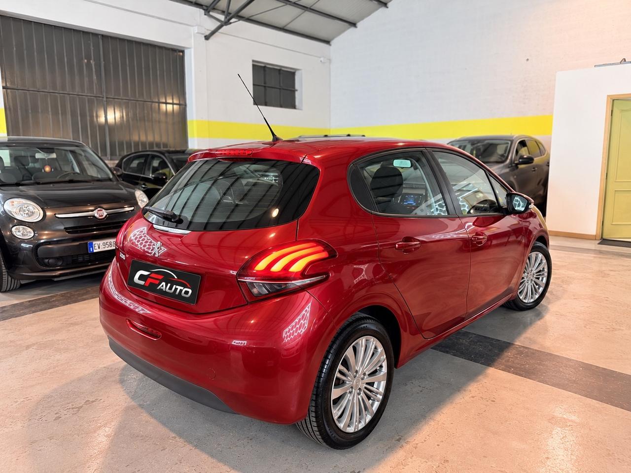 Peugeot 208 BlueHDi 1.6 75cv 5 porte Allure 2018