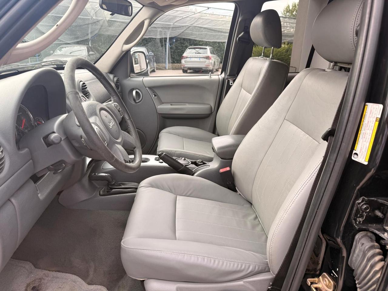 Jeep Cherokee 2.8 CRD Limited