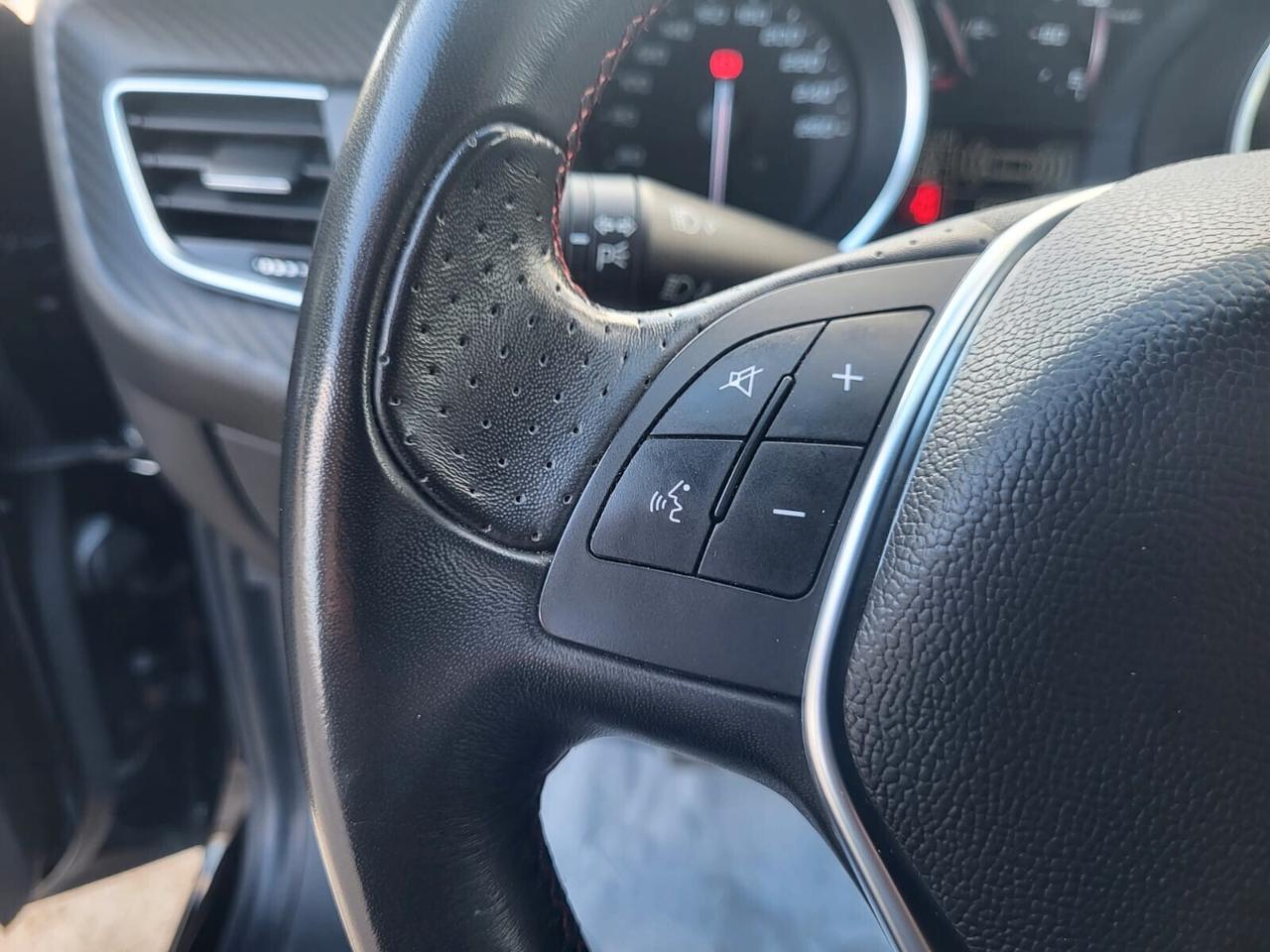 Alfa Romeo Giulietta 1.6 JTDm 120 CV Veloce Carbon Look