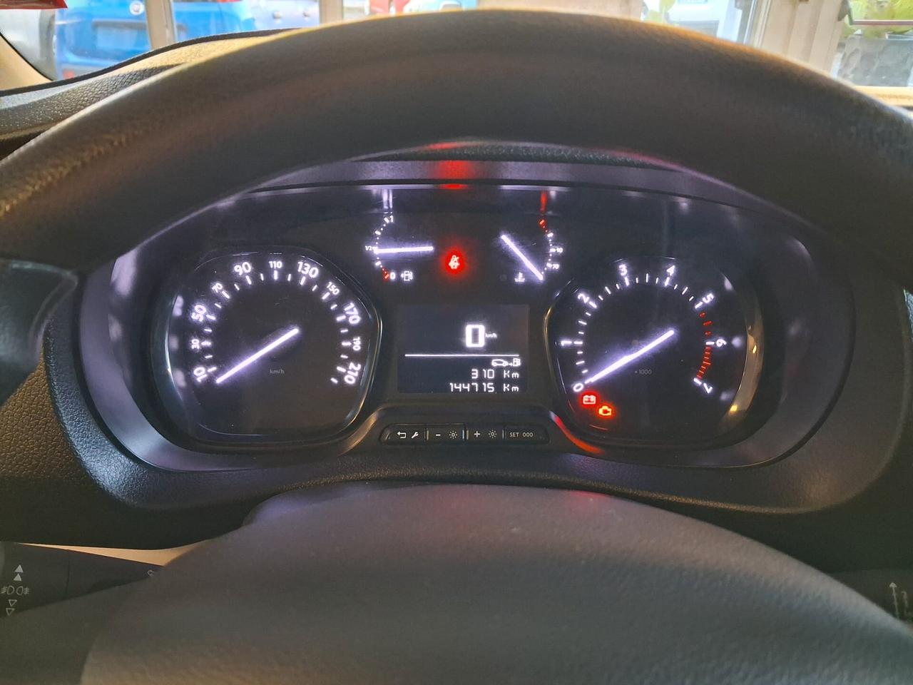 Citroen Spacetourer 2.0 BlueHDi 140 S&S M Shine