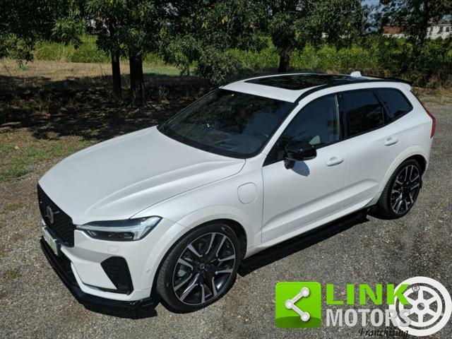 VOLVO XC60 T6 Recharge Plug-in Hybrid AWD Ultimate Dark