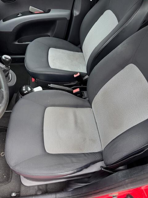 Hyundai i10 1.086 cc