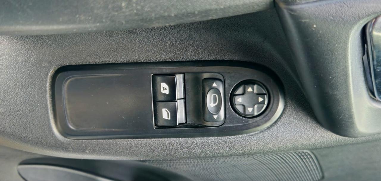 Citroen C3 1.2 82cv Exclusive