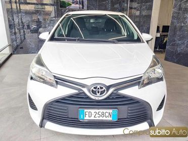 TOYOTA Yaris 1.0 5 porte Lounge ( Garanzia 12 Mesi)