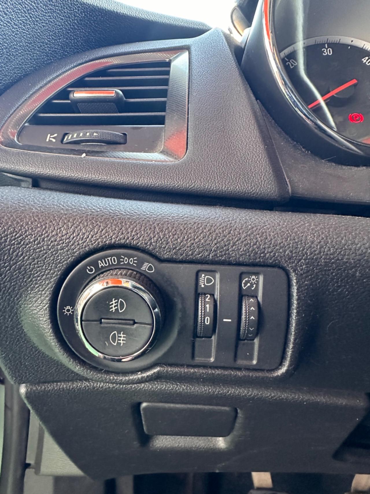 Opel Astra 1.7 CDTI 125CV 5 porte Cosmo