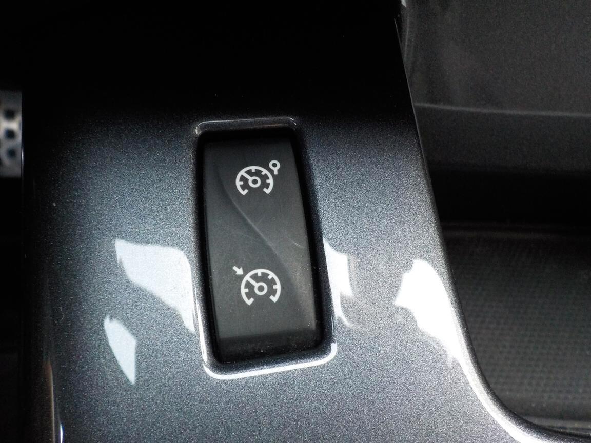 Renault Scénic XMod Cross 1.5 dCi 110CV Energy