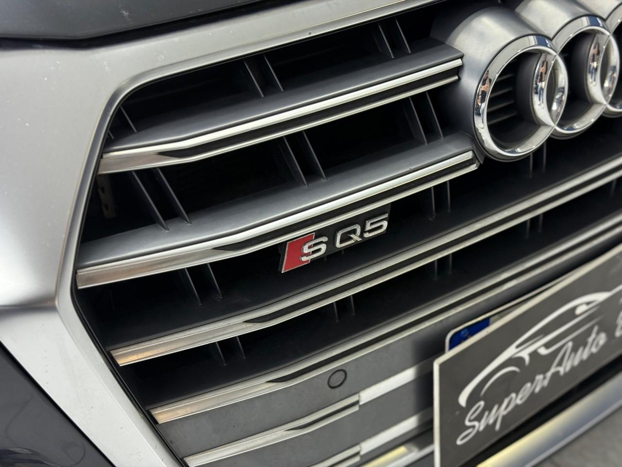 Audi SQ5 SLINE TDI quattro tiptronic