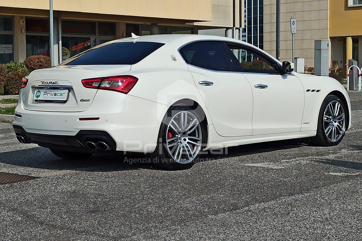 MASERATI Ghibli V6 Diesel 275 CV Gransport