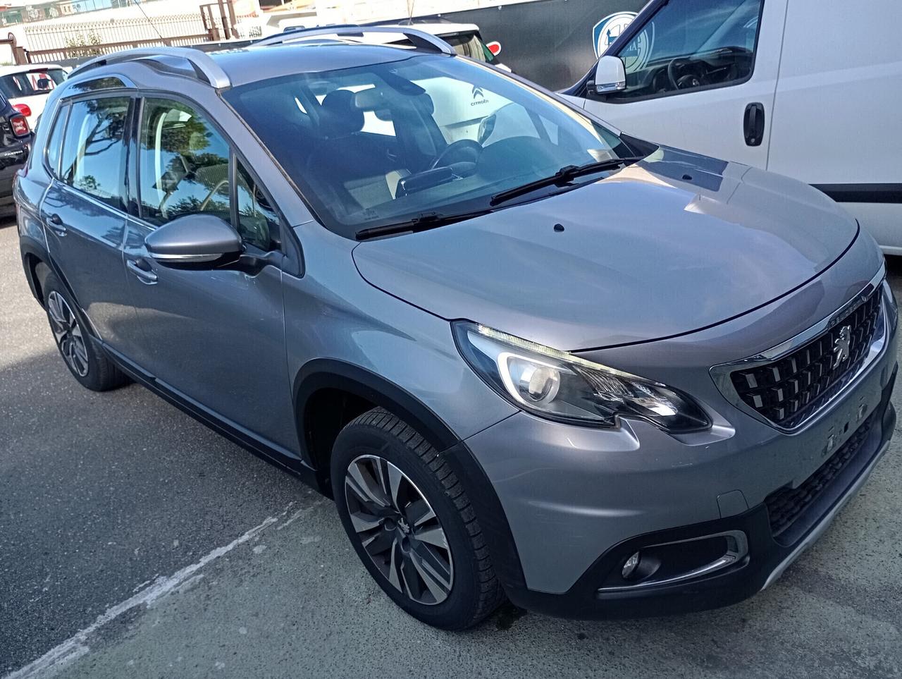 Peugeot 2008 1.2 PureTech Turbo 110CV Allure