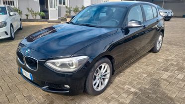 Bmw 118 118d 5p. Urban