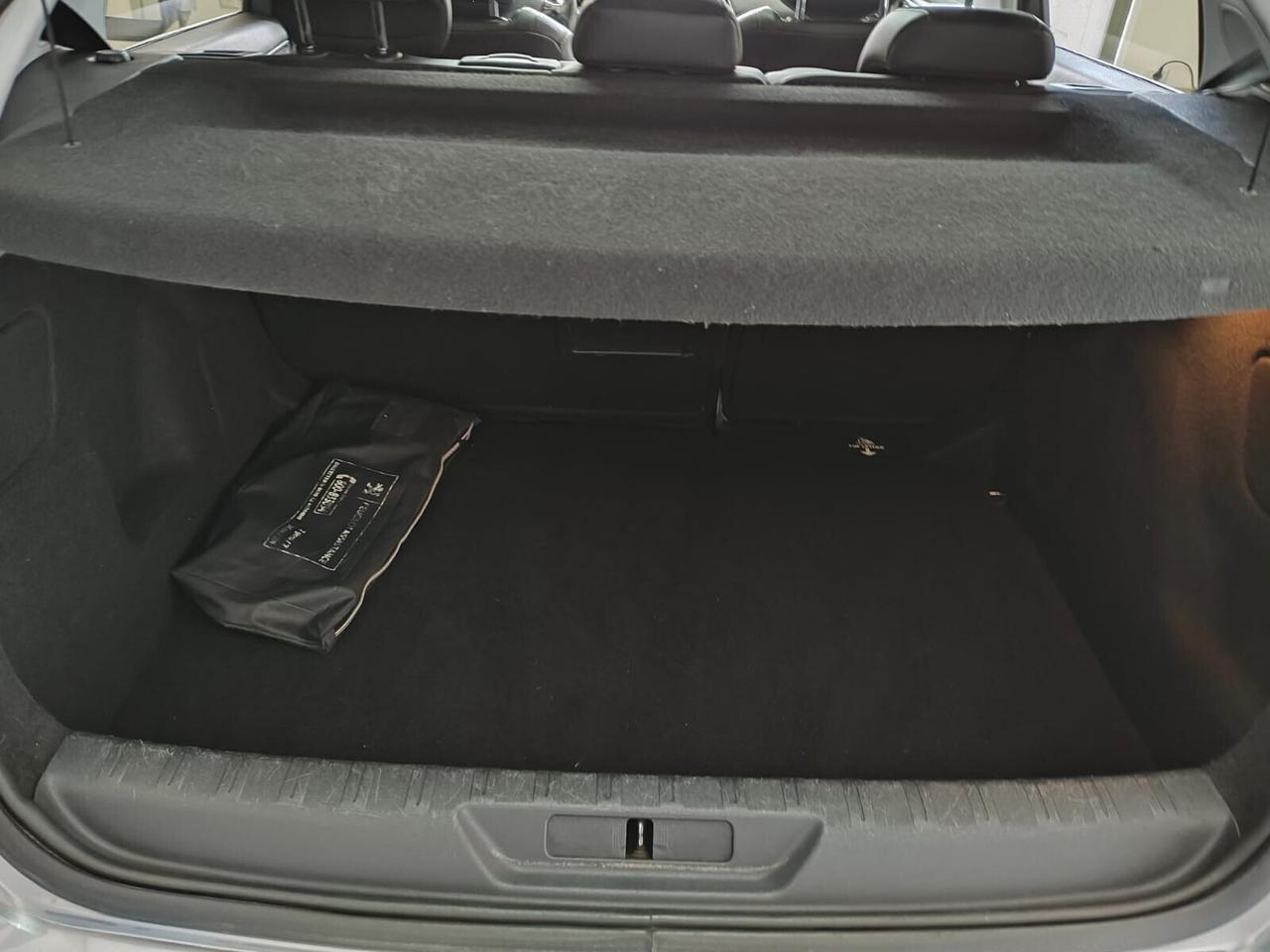 Peugeot 308 BlueHDi 120 S&S EAT6 GT Line