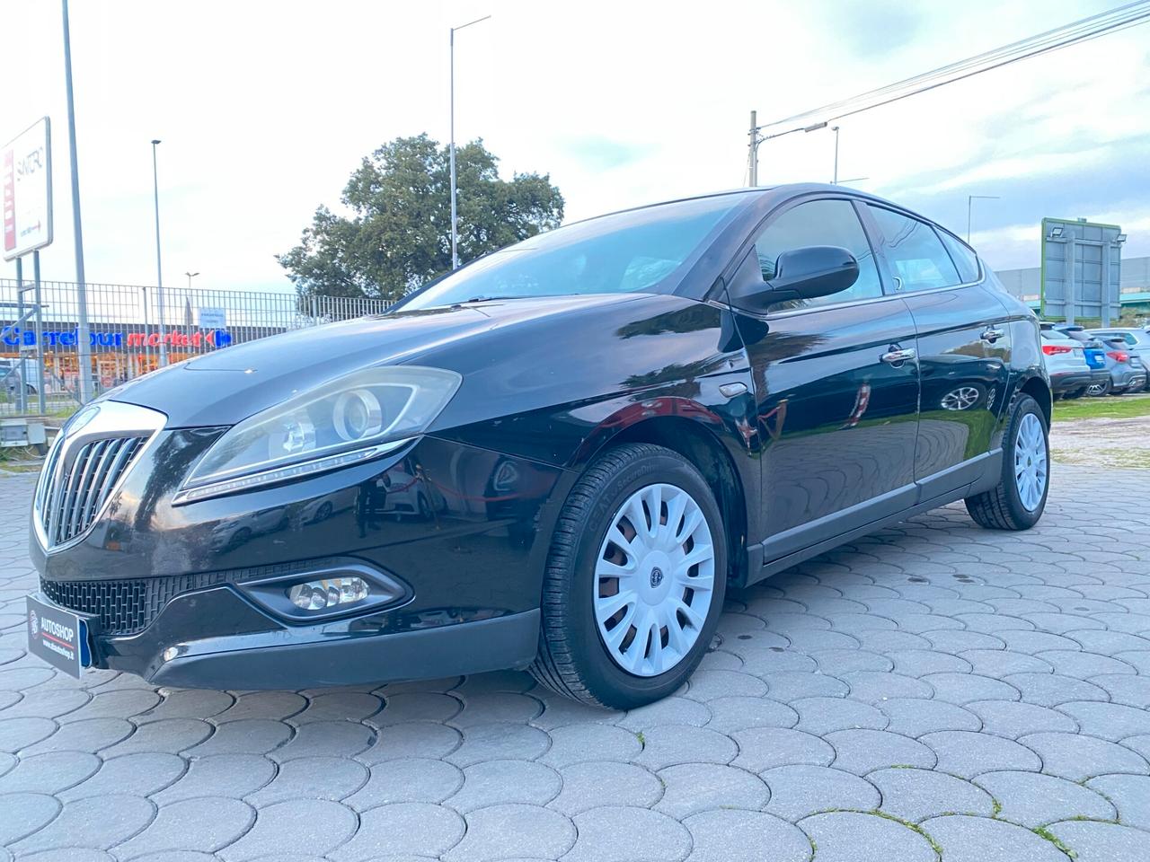 LANCIA - Delta - 1.6 MJT DPF Platino - FINANZIABILE - PERMUTE