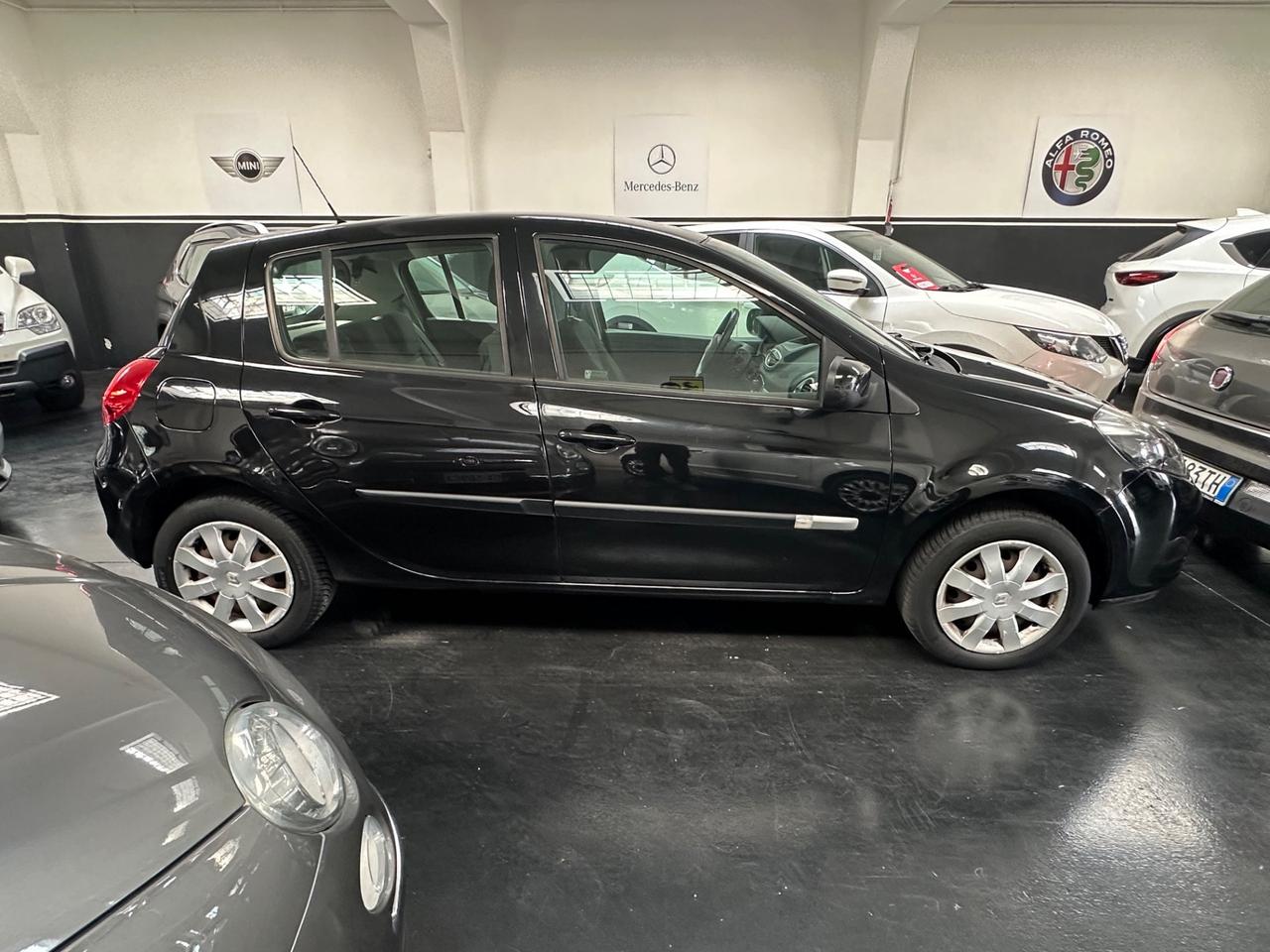 Renault Clio 1.2 16V 5 porte GPL Dynamique