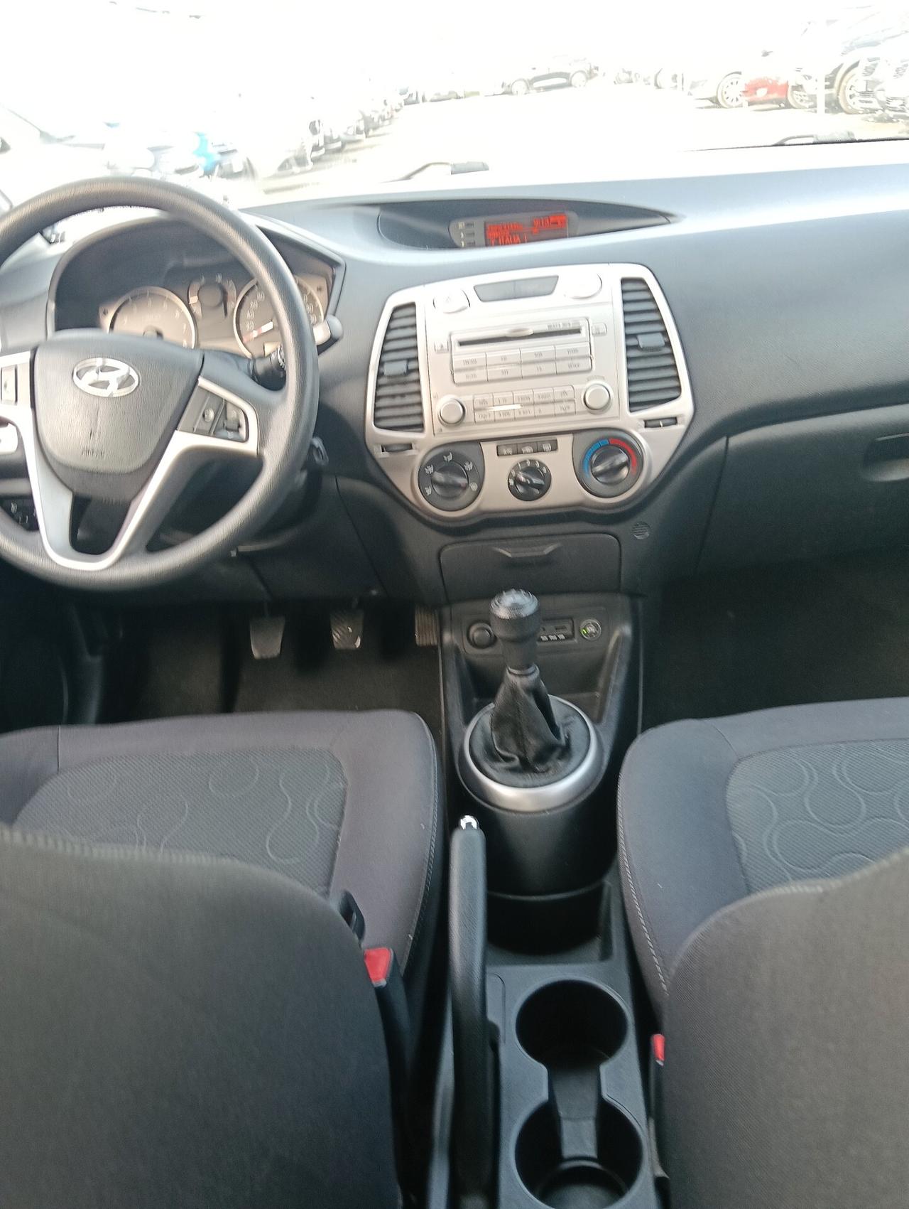 Hyundai i20 1.2 MPI GPL Connectline