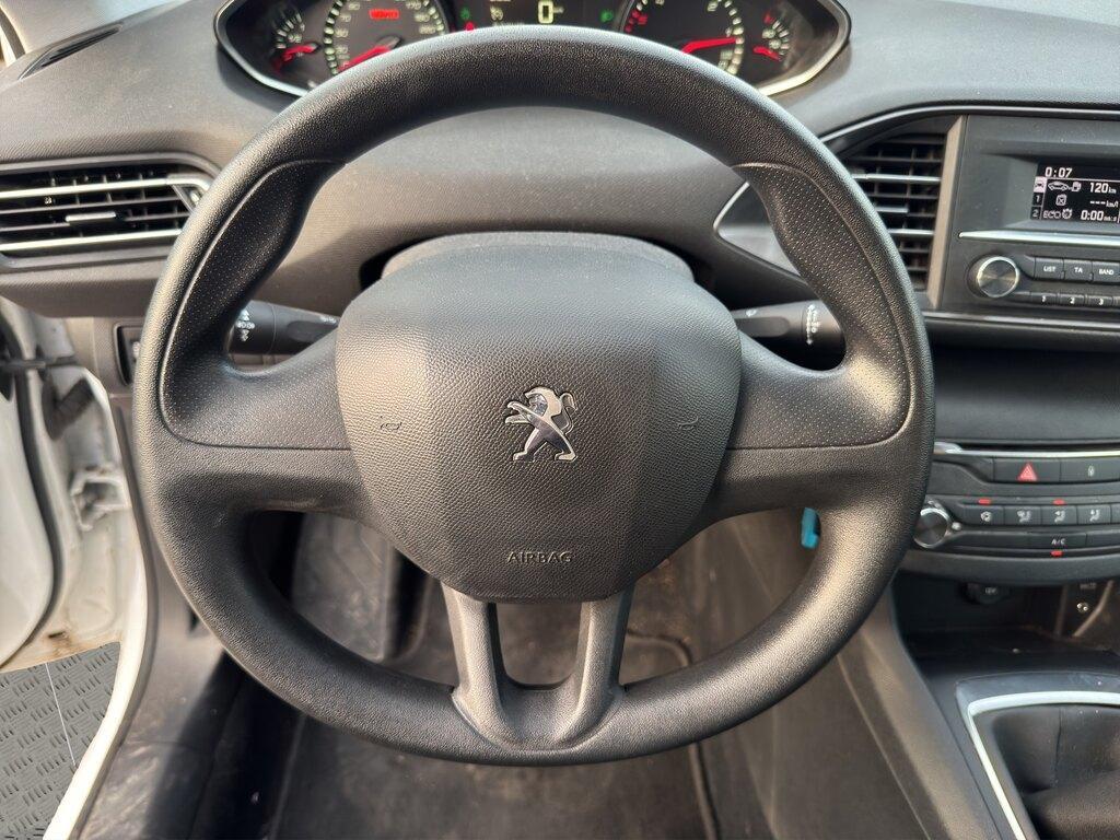 Peugeot 308 Station Wagon 1.6 BlueHDi Access