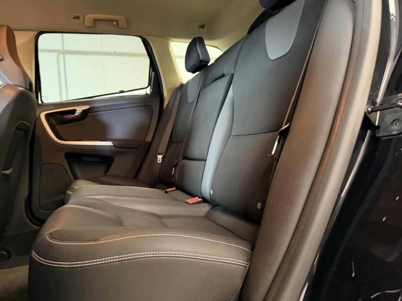 Volvo XC 60 XC60 D3 Geartronic Momentum