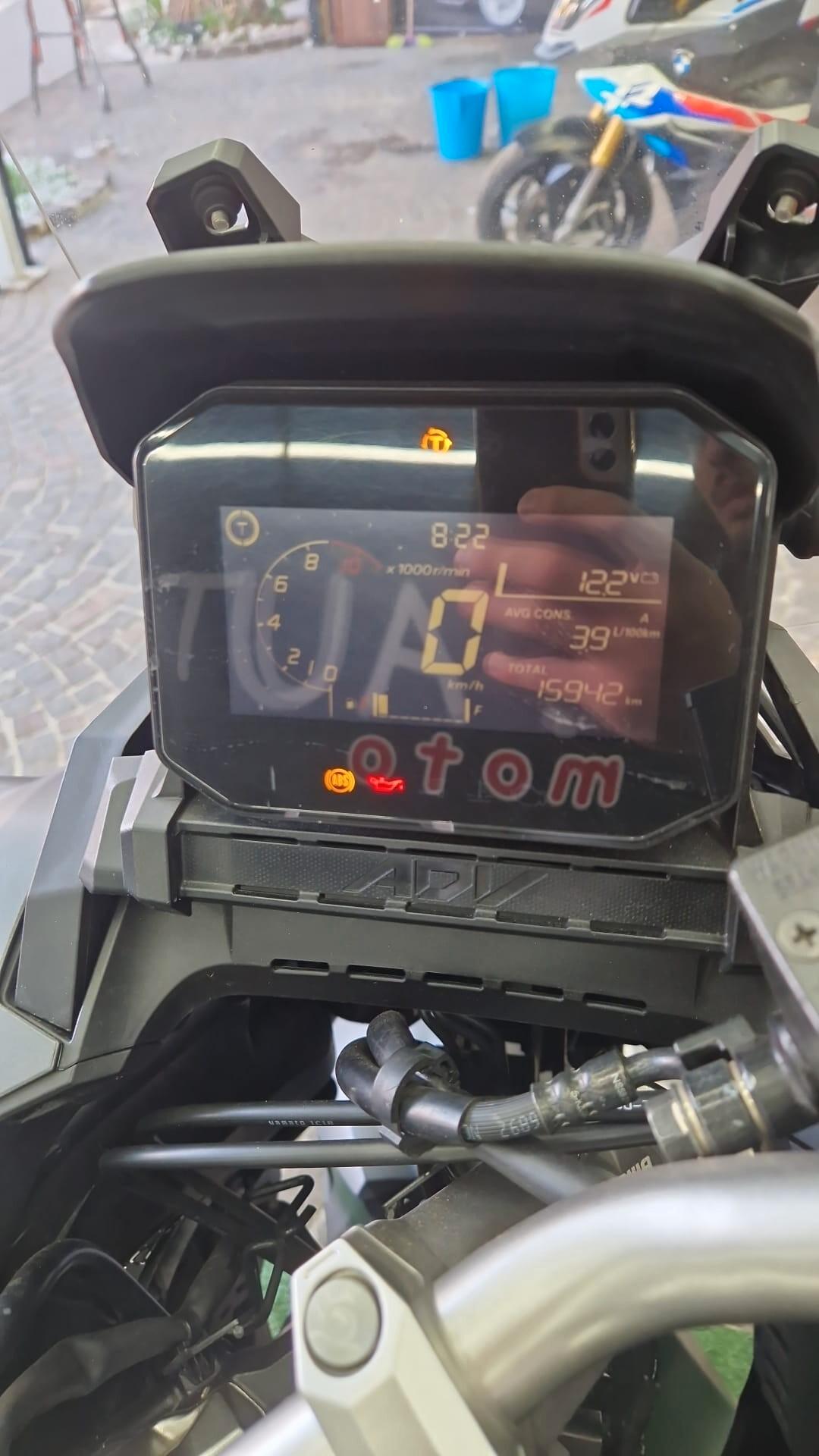 Honda ADV 350