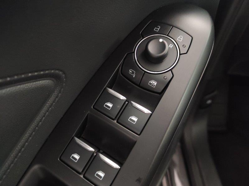 FORD Focus 4ª serie - Focus 1.5 EcoBlue 115 CV automatico 5p. ST-Line