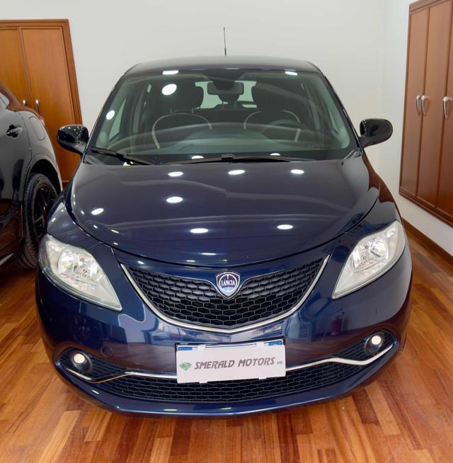LANCIA Ypsilon 1.2 69 CV 5 porte Gold