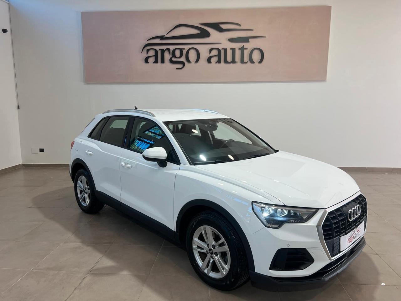 Audi Q3 35 TDI quattro S tronic Business