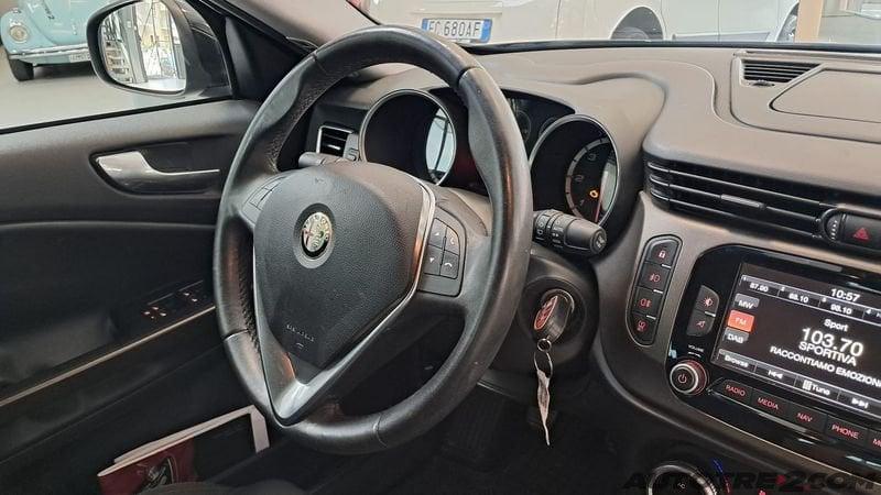 Alfa Romeo Giulietta Giulietta 1.6 JTDm-2 105 CV Distinctive