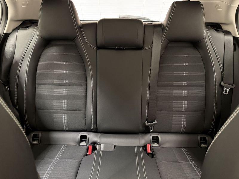 Mercedes-Benz GLA GLA 180 Sport