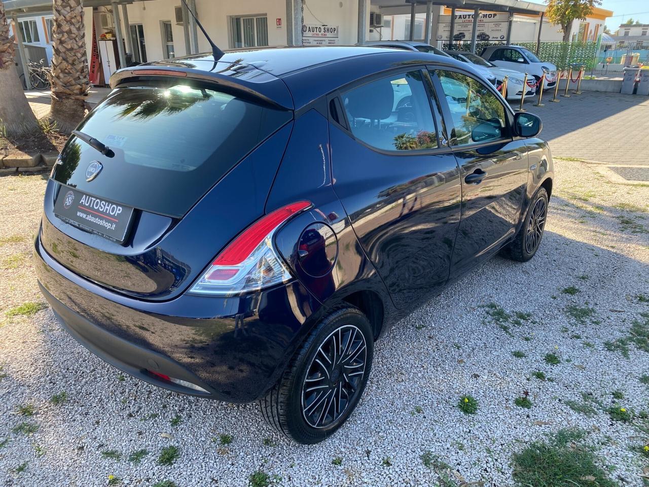 LANCIA - Ypsilon - 1.2 69 CV 5p. GPL Ecochic Ele.B
