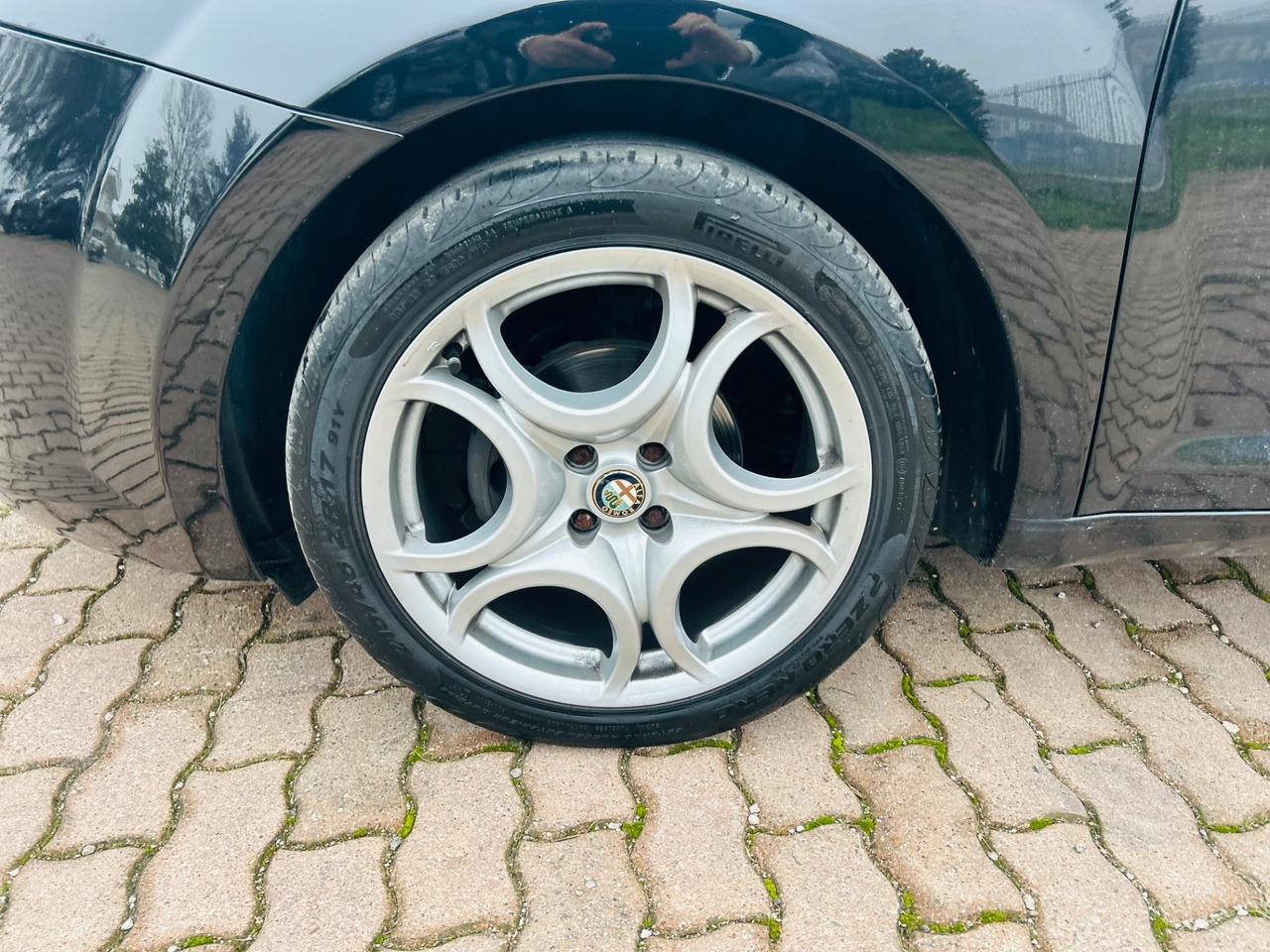 Alfa Romeo MiTo 1.4 105 CV M.air S&S Distinctive Sport Pack