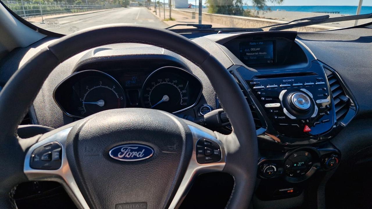 Ford EcoSport 1.5 TDCi 95 CV Titanium