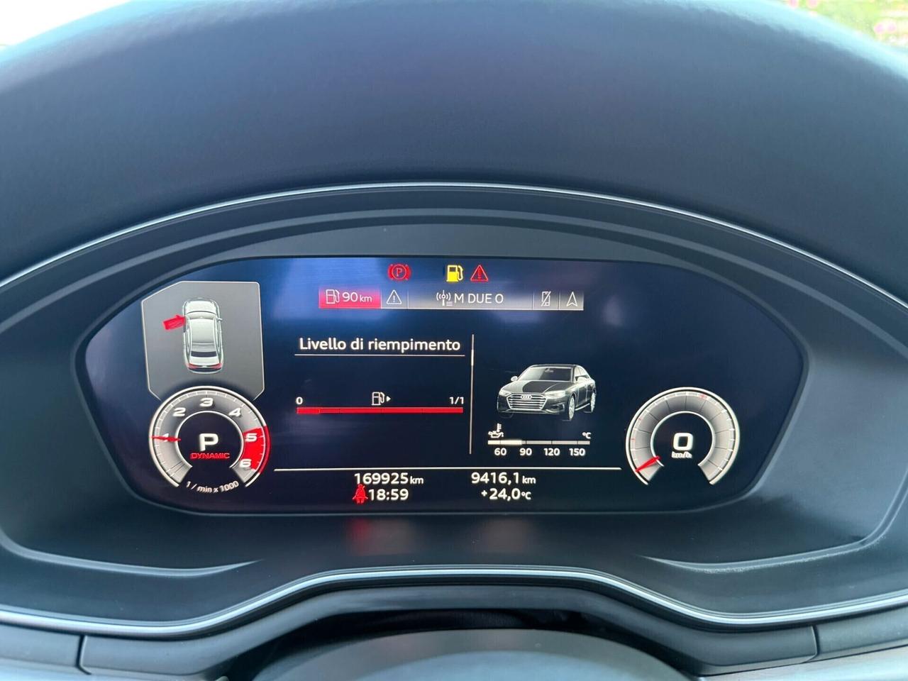 Audi A4 40 TDI quattro S tronic S line