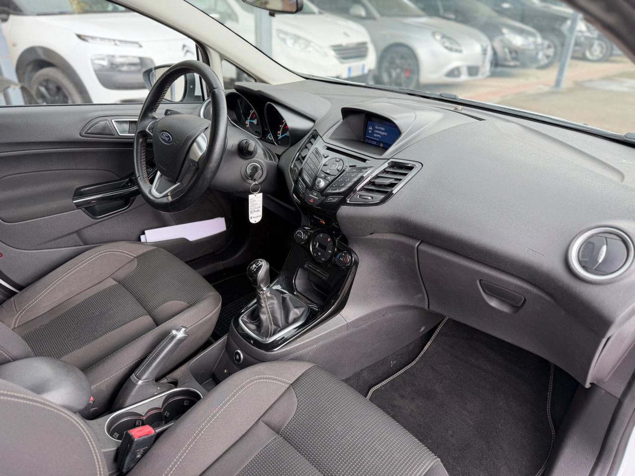 Ford Fiesta Plus 1.4 5 porte Bz.- GPL Km Certificati