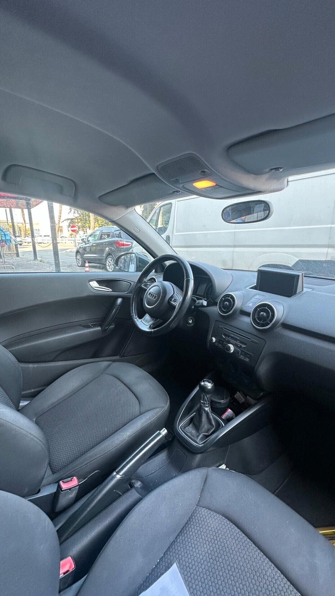 Audi A1 1.6 TDI 105 CV Ambition
