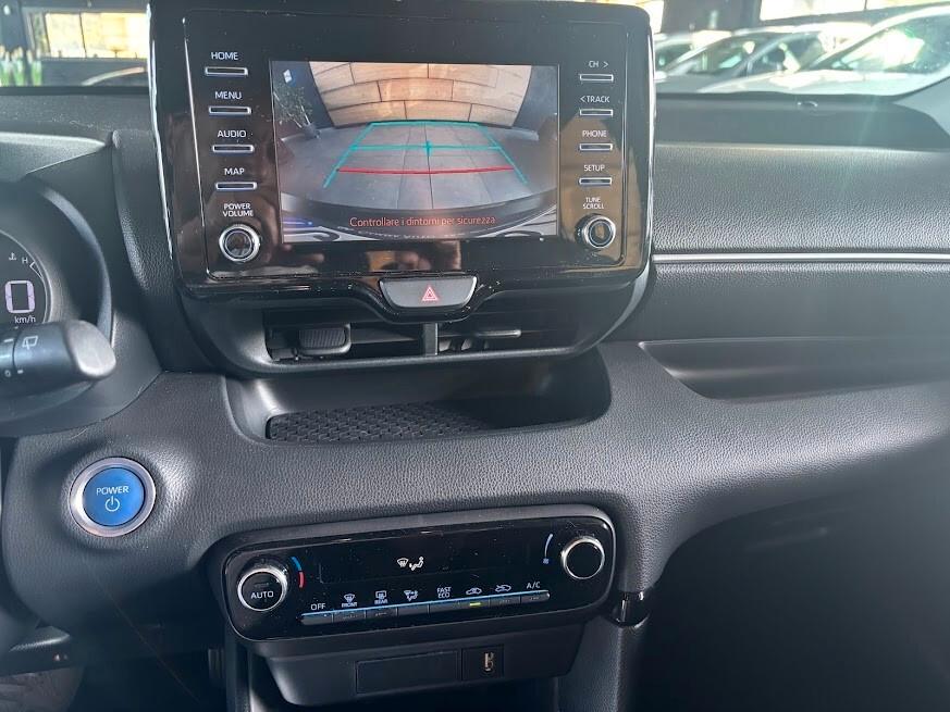 Toyota Yaris 1.5 Hybrid 5 porte Trend NEOPATENTATI