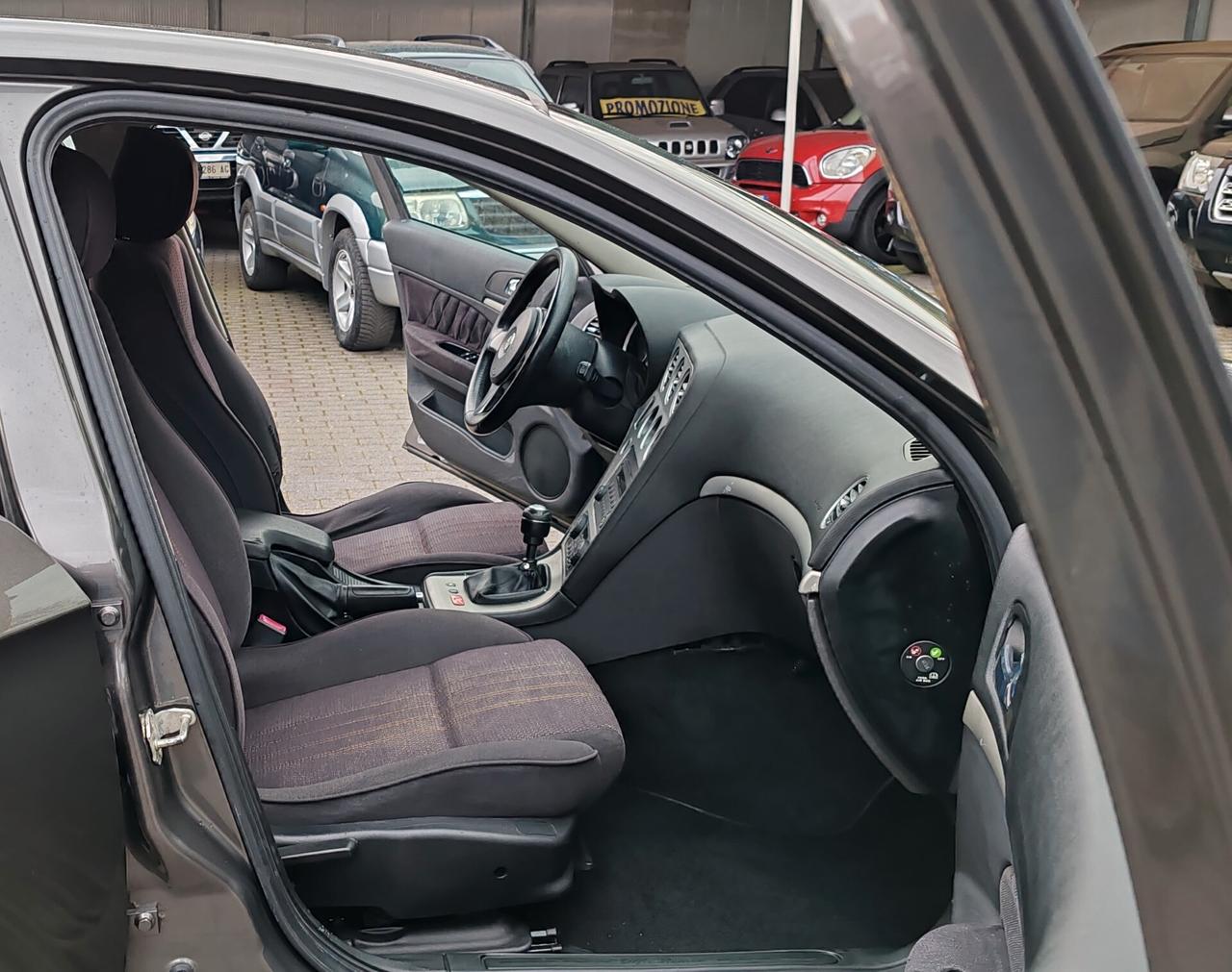 Alfa Romeo 159 1.9 JTDm 16V Sportwagon Distinctive