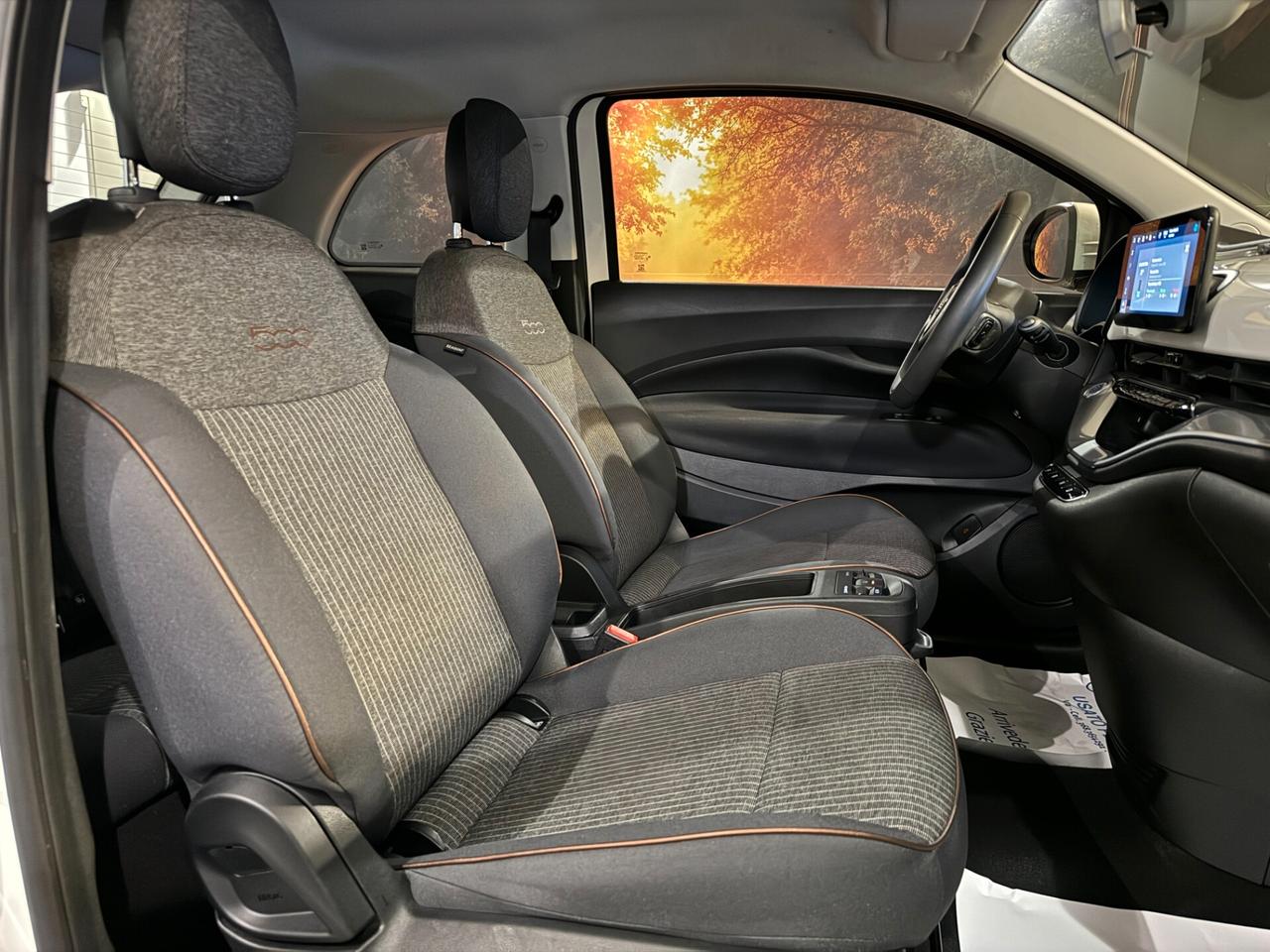 FIAT 500E 42 KWH 118CV ICON 2021